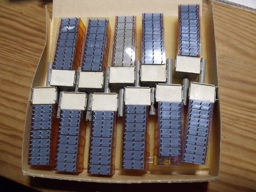 Elektronik bauteile stück - bauteile*11,