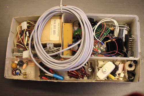 Div elektronische bauteile - div.,